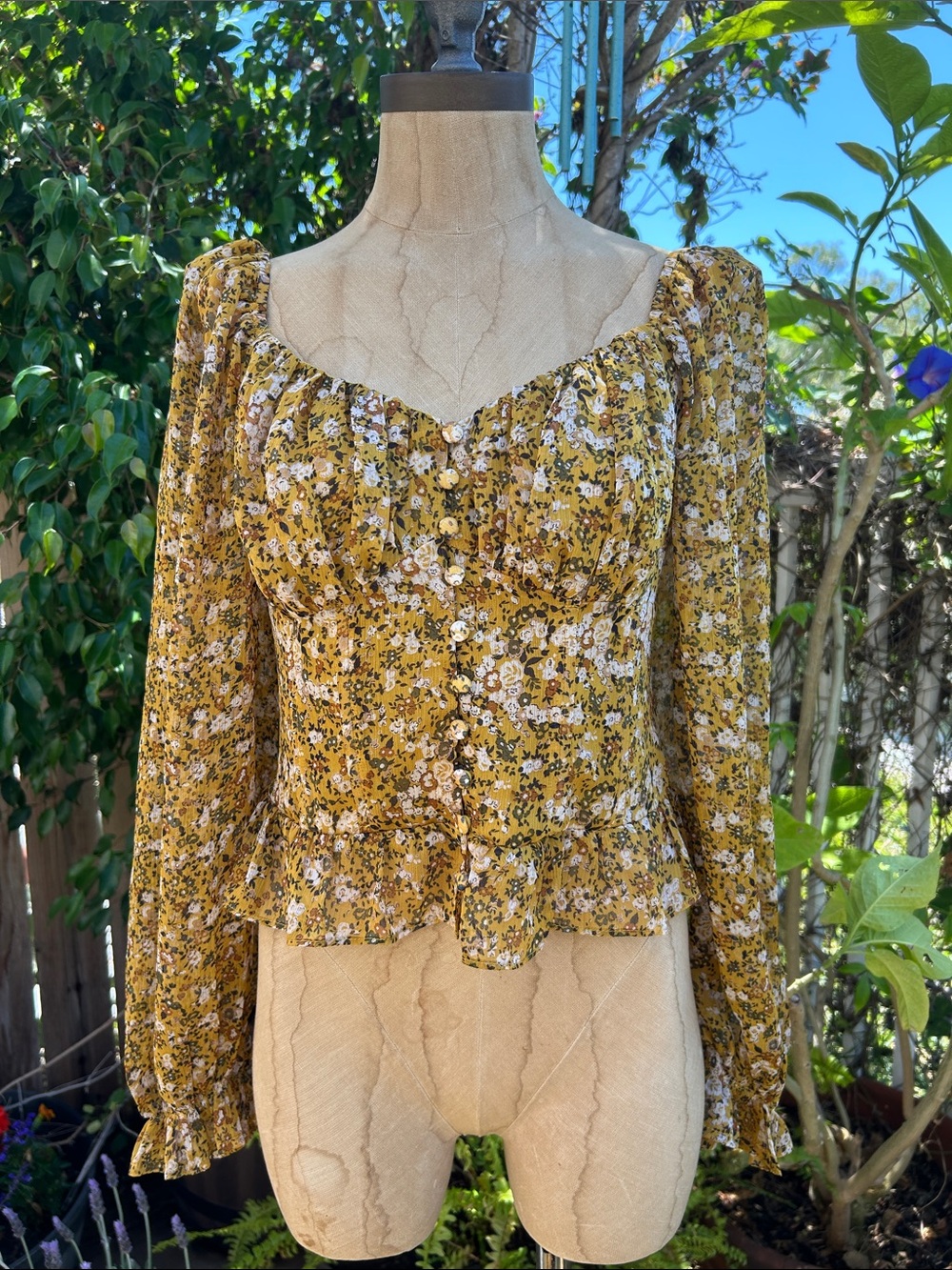 Astr Floral Mustard Button-Front Peplum Blouse
